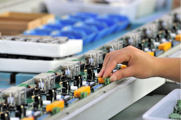 Serienproduktion elektronischer Teile